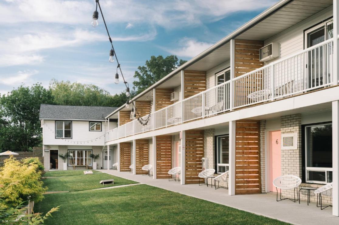 The June Motel, Prince Edward County Picton Zewnętrze zdjęcie